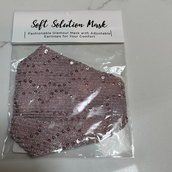 NWT sequin face mask, lilac color, still in original package - never opened. - Picture 1 of 3